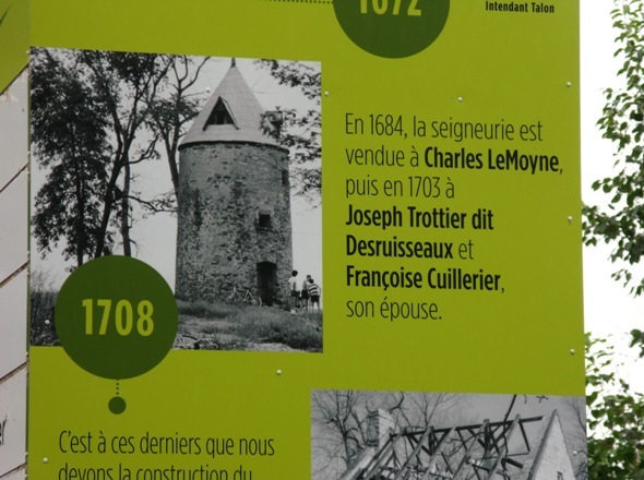 Panneau de pr�sentation du moulin de l'�le Perrot