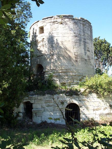 Moulin Neuf - Aramon