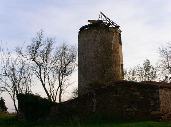 Moulin de la Boisire - derrire - Barbechat