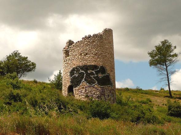 Ancien moulin de Bouc Bel Air