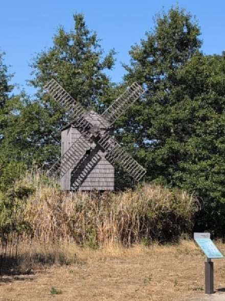 Moulin pivot miniature - aire du moulin - A13