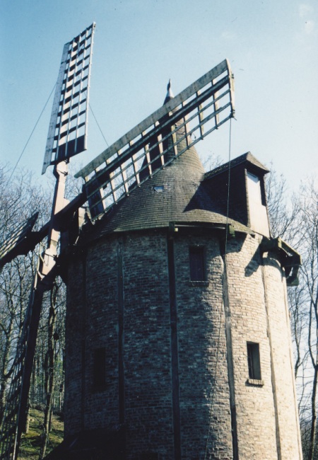 Moulin de Bruneval avec ses ailes