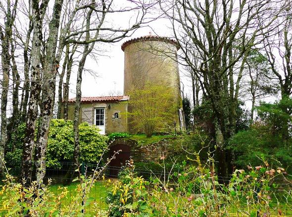 Moulin de l'Oucherie - Chteau Guibert