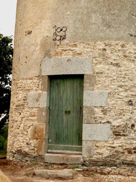 Porte du Moulin de la Bleure - Chavagnes en Paillers