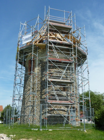 Un nouveau toit sur la tour