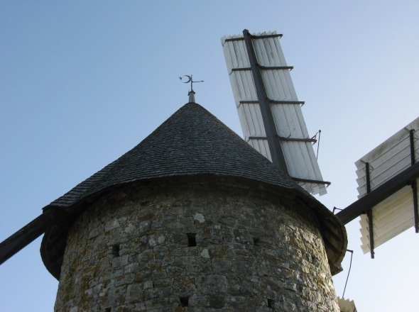 Toit et girouette du moulin