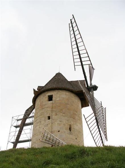 Moulin de Gorry de ct, avant la restauration complte