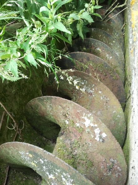 Vis d'Archimde du moulin en fonte  Guemps