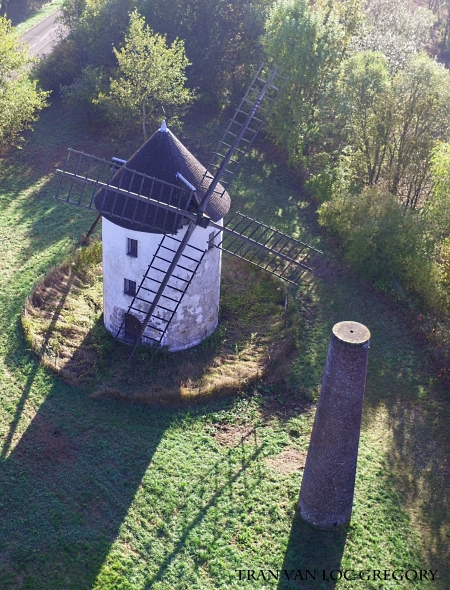 Moulin de Jossigny photographié par un drône, autre vue