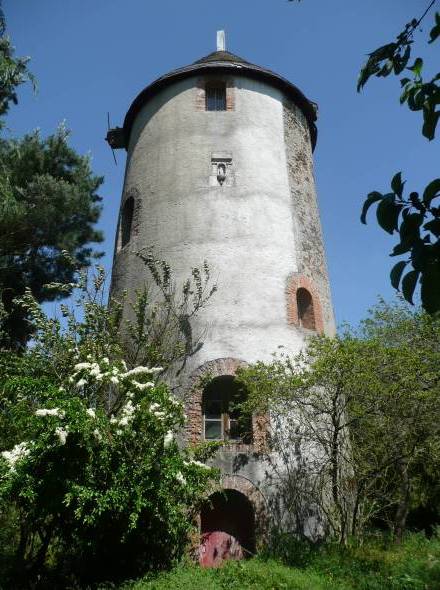 Le Moulin Rouge - Bouzill - autre vue