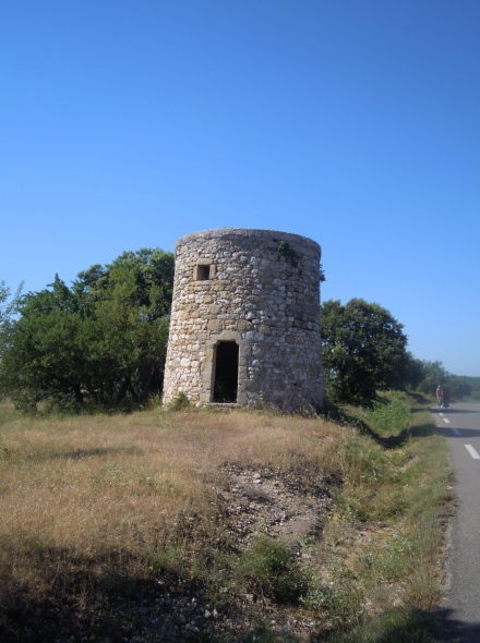 Ancien moulin  La Rouvire