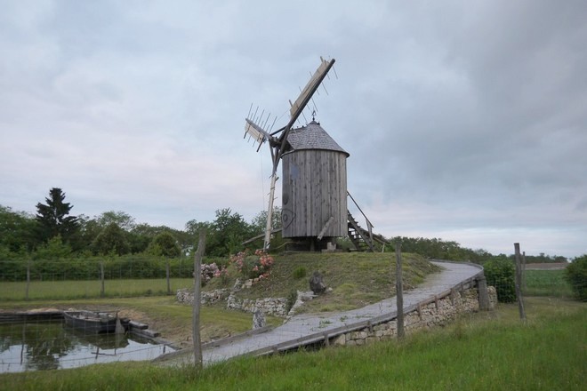 Moulin miniature - Mesves sur Loire