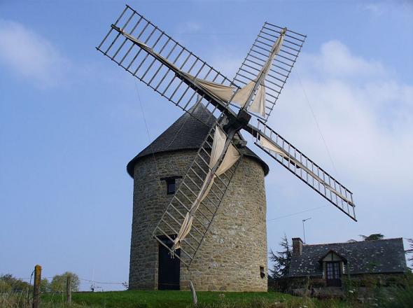 Moulin du Tertre - Mont Dol , de face