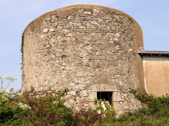 Un troisime moulin  Montign sur Moine