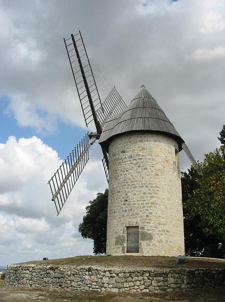 Moulin du chteau  Montpezat d'Agenais, autre face
