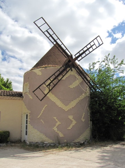 Moulin Gazay - Nmes