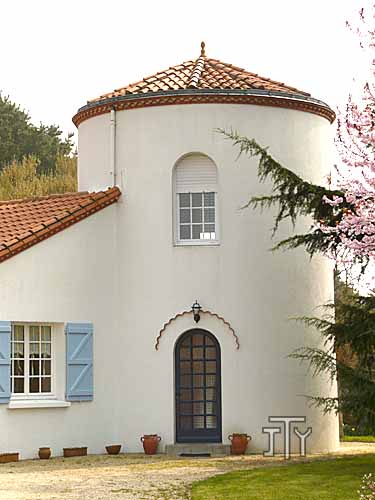 Ancien moulin rhabilit