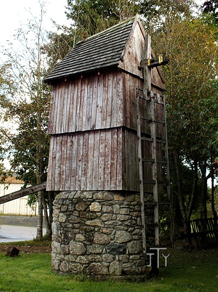 Moulin du Bourg - Plougonver