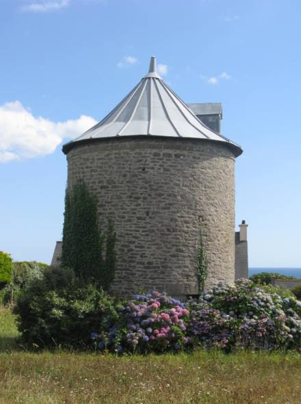 1er moulin de Scantourec vu de la route