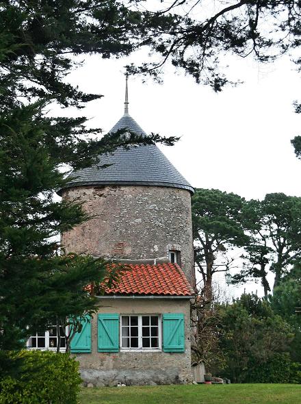 Moulin habit, quartier des Mousseaux