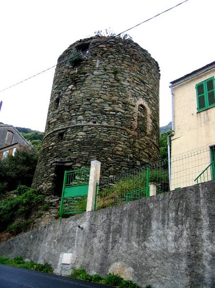 Moulin  Rogliano, en ville