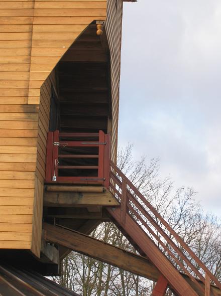 Les escaliers externe et interne, la queue du moulin