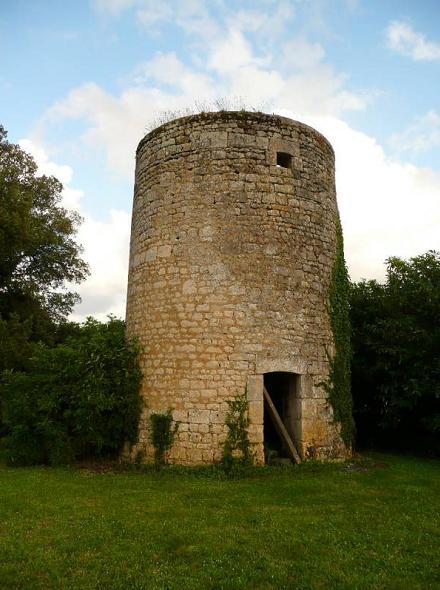 Moulin � Soulignonne