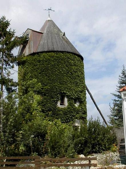 Moulin de Ste Radegonde des Noyers de ct