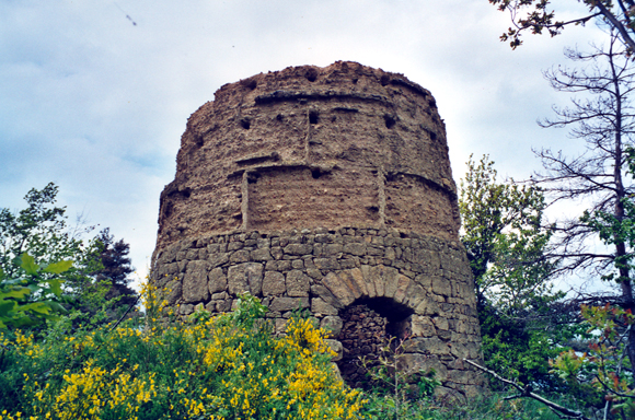 Ancien moulin  St Georges Haute Ville