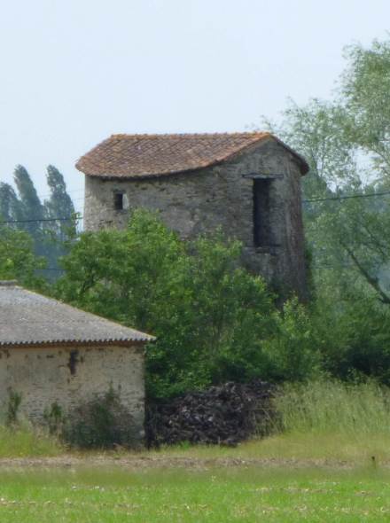 Le 2e moulin  Tue Loup - autre vue