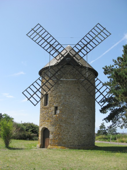 Moulin de St Pair sur Mer