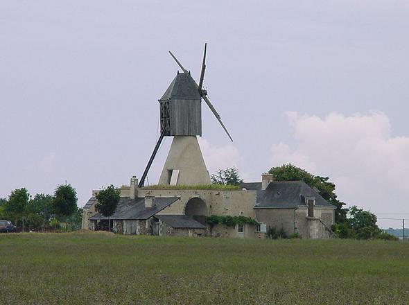 Moulin du Bourg Dion - St Rmy la Varenne, autre vue