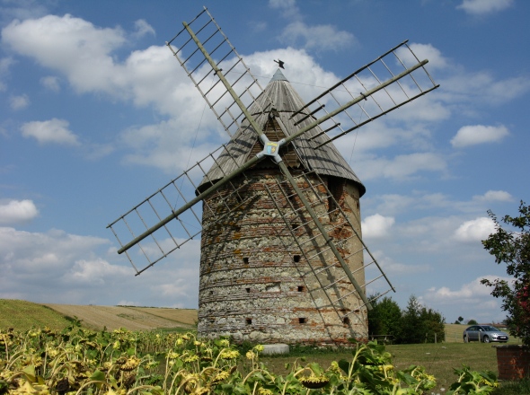 Moulin de Pesquies - St Sulpice sur Lze