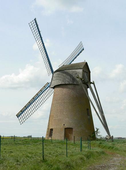 Moulin de St Vaast en Cambrsis - autre face