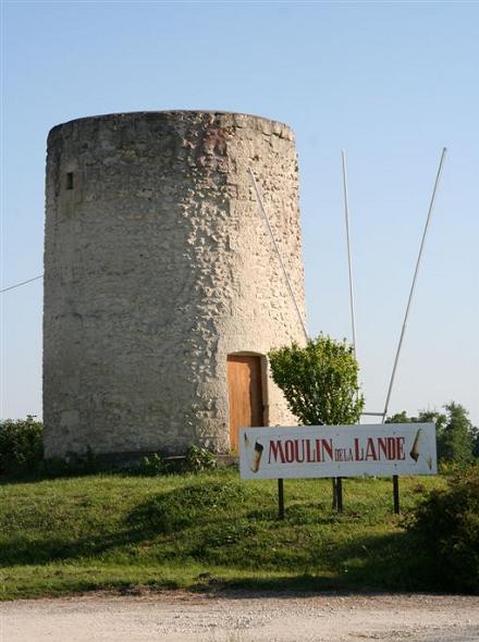 Moulin de la Lande à Boutenac-Touvent