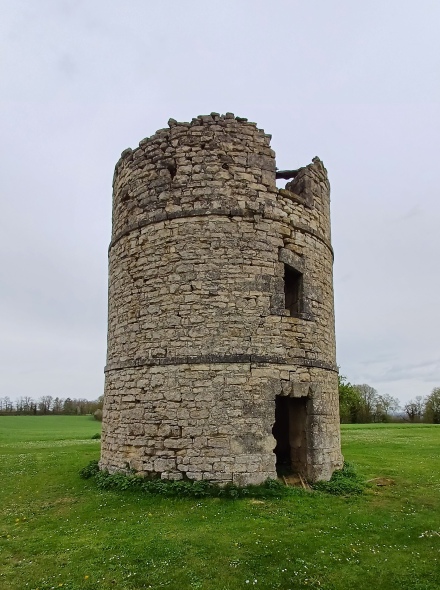 Moulin des Catherinettes � Ch�r�t, autre vue