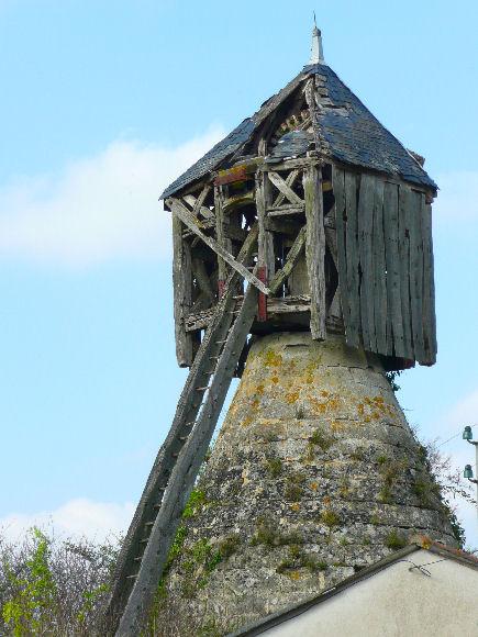 Autre moulin cavier en ruine rue d'Anjou
