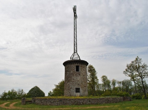 Ancien moulin tour - La Flocellire