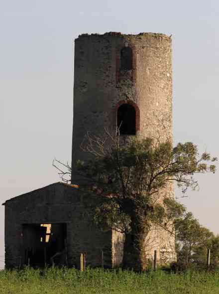 Moulin de la Gondouinire - Le Mesnil en Valle