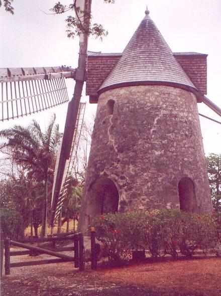 Moulin distellerie Damoiseau - Le Moule
