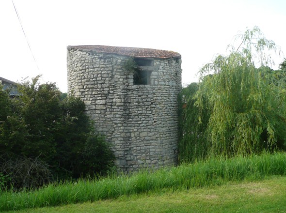 Ancien moulin, rue de la Mazurie - autre vue